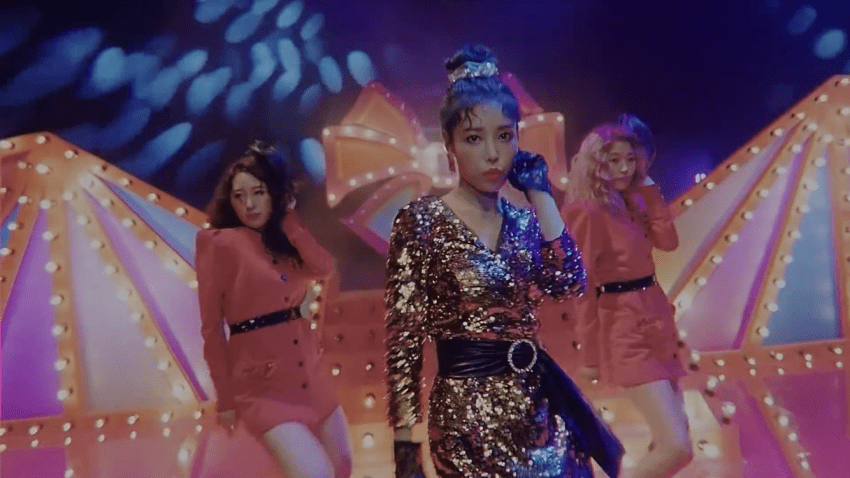 Music Video Fashion: Yubin – Lady – Ash Talks Kpop