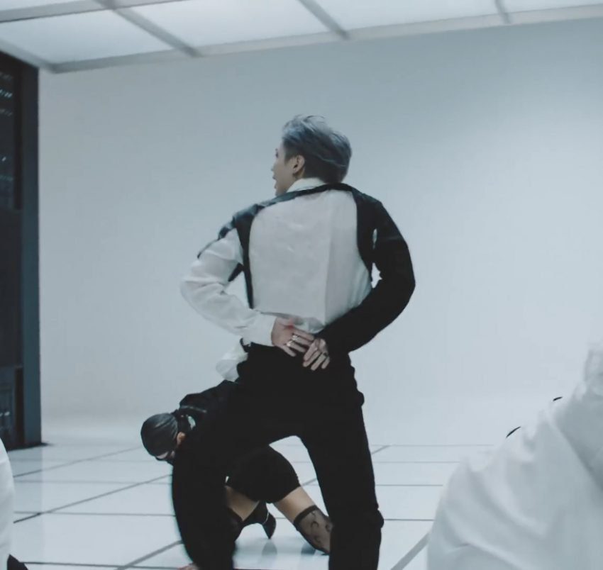 Music Video Fashion Taemin Criminal Ash Talks Kpop music-video-fashion-taemin-criminal-ash-talks-kpop