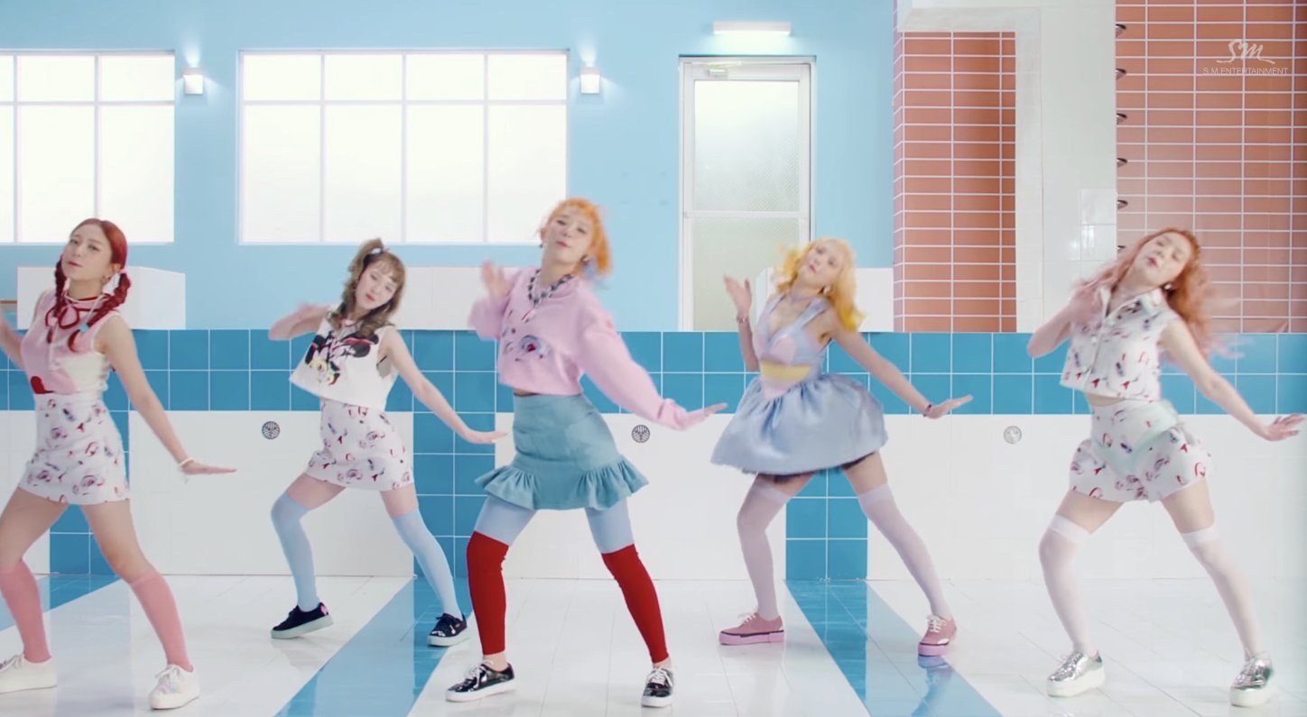 Music Video Fashion: Red Velvet – Russian Roulette – Ash Talks Kpop